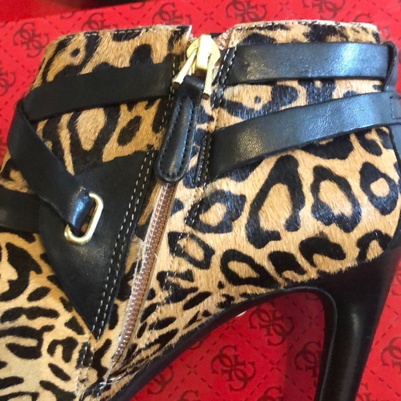 Guess Bootie Heels - Picture 3 of 7